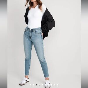 Old Navy OG Straight High-Rise Women’s Jeans